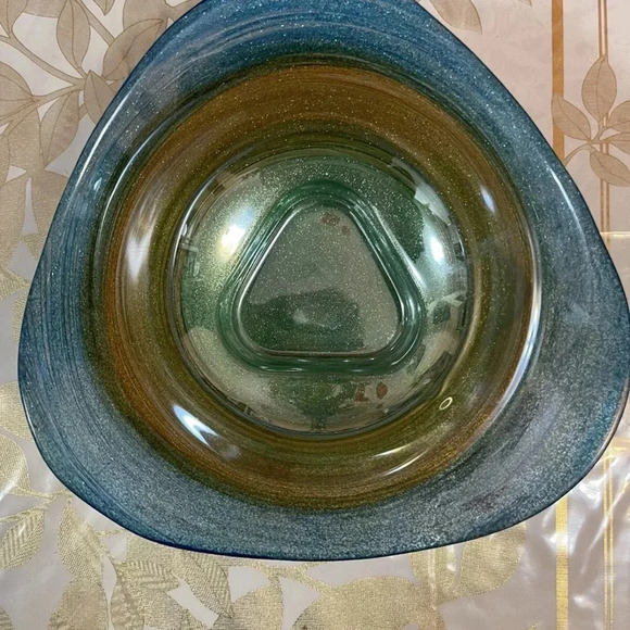 Set Of 2  IL Quadrifoglio Art Glass  Bowl/Vase Iridescent Hand Decorated 8"ITALY - Picture 5 of 7